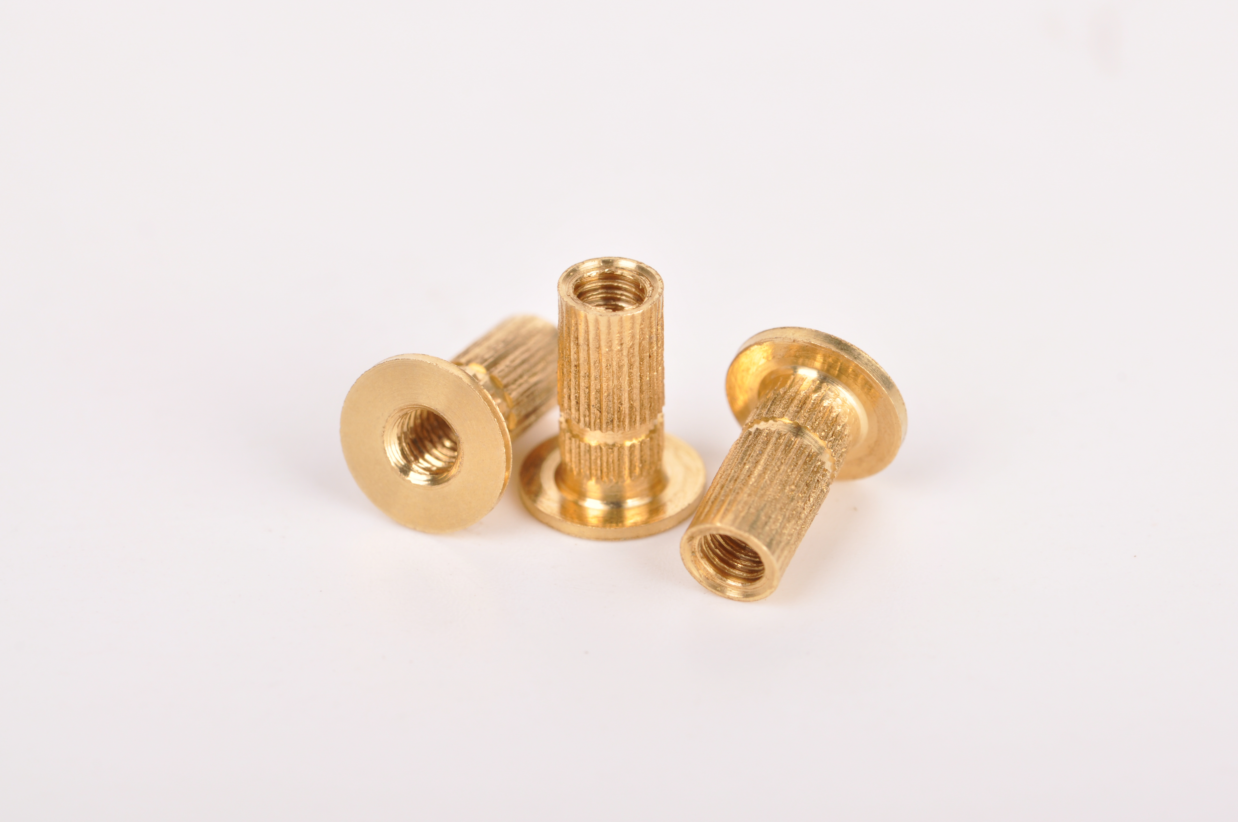 M2.5X3.4X8.0直花螺母、黃銅0.18